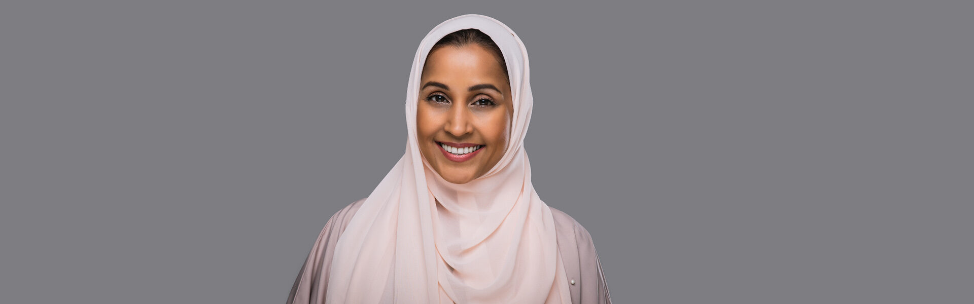4 Signs You Should Visit a Cosmetic Dentist for a Consultation