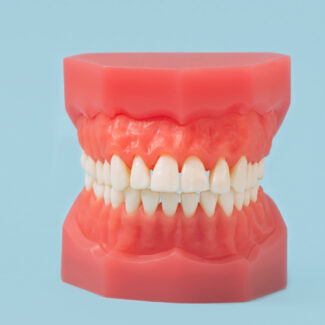 Denture Dos and Don'ts: Essential Tips for New Wearers | Blog